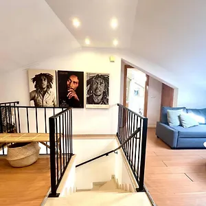 https://hidden-gem-in-trendy-madragoa-neighborhood.hotels-lisbon-portugal.com